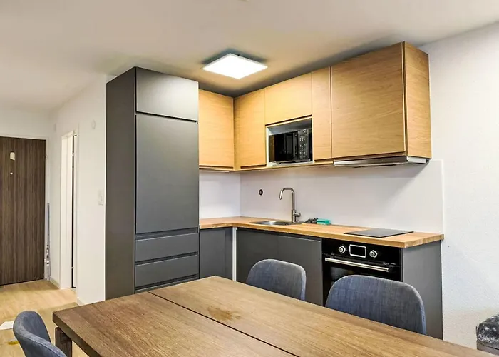 Lejlighed Marmotta By Interhome